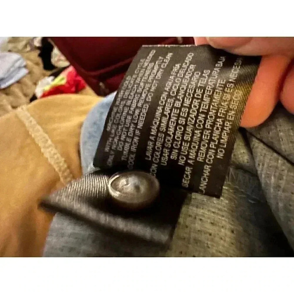 Lot of 2 Gerry performance vented button up shirts XXL zip front pocket NWOT - Picture 9 of 16